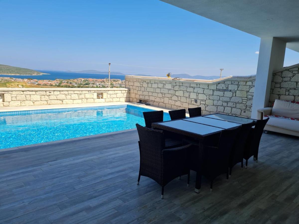 De-Lale Villa Çeşme Exterior foto